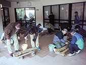 原木茸栽培体験