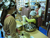 大倉味噌・豆腐作り体験